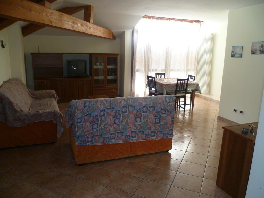 Casa Vacanza Ca Dei Logi Levico Terme Room photo